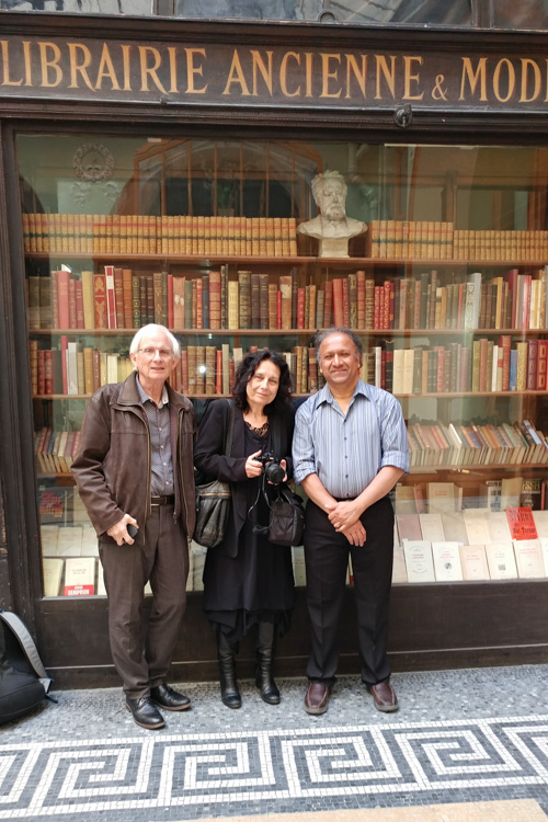 Gilles Menegaldo, Martine Chifflot, and S. T. Joshi in Paris, outside Librairie Ancienne et Moderne B. Faure